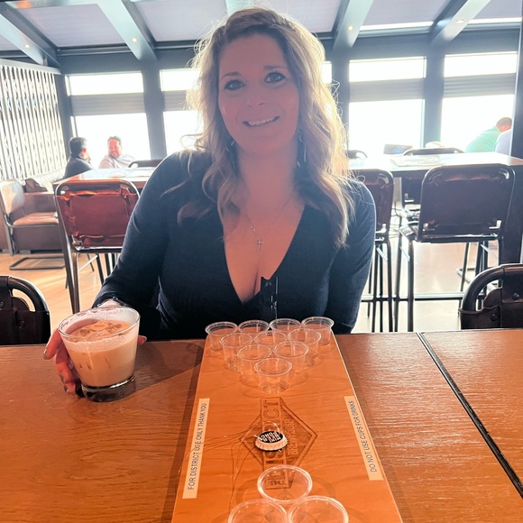 Meet your Posher, Sydney - Picture 5 of 7